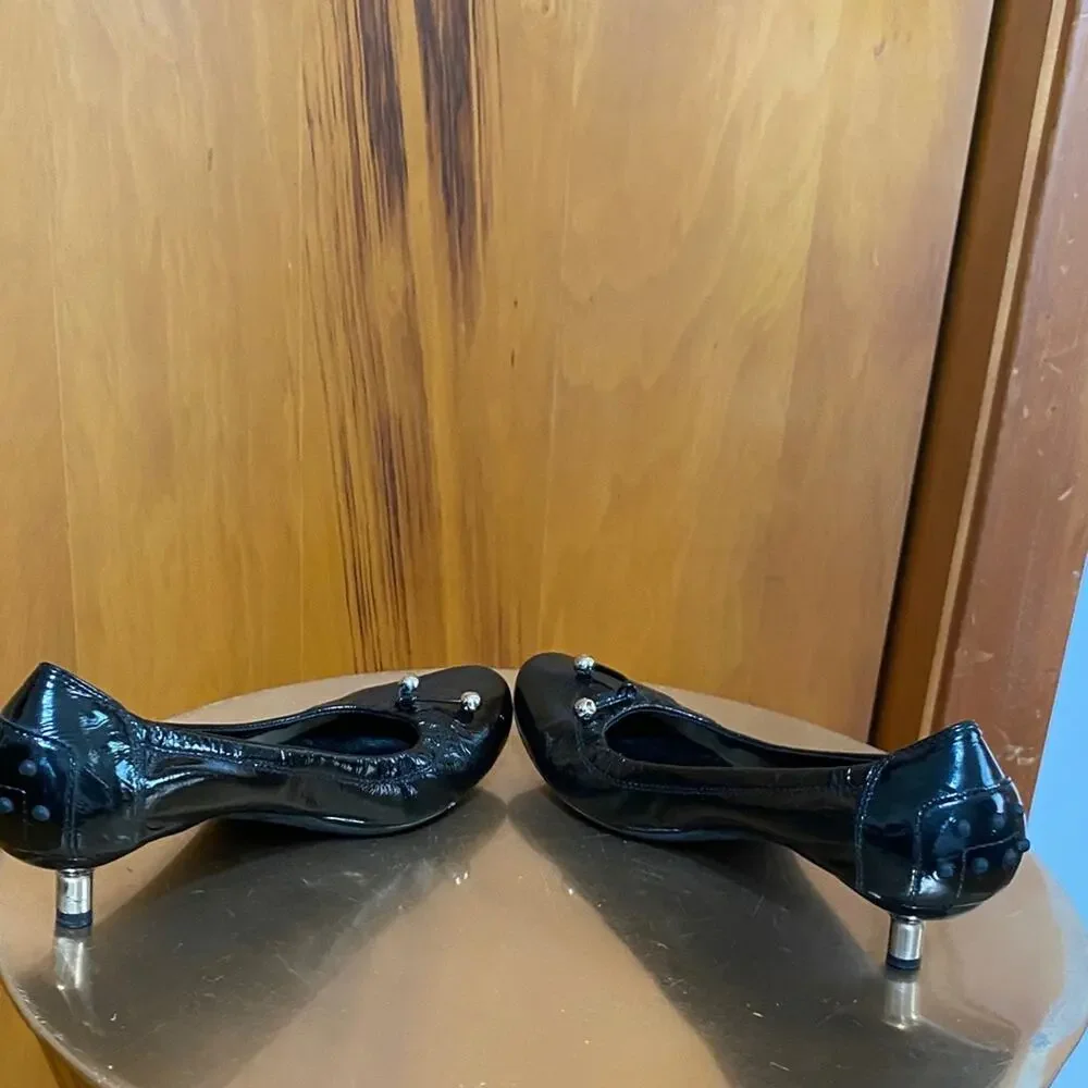 Tod's Black Patent Leather Flats Kitten Heel Tassel Silver Balls w/ Dust Bag - Picture 7 of 13